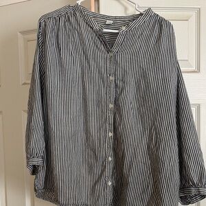 Old Navy Black and White Striped Top